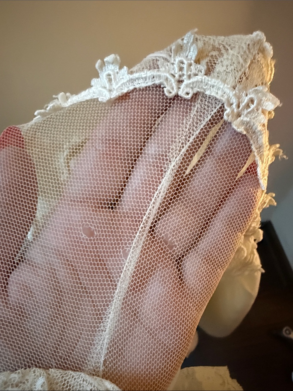 Gunne Sax Cream Lace Ruffle Yoke Blouse - Picture 3 of 3